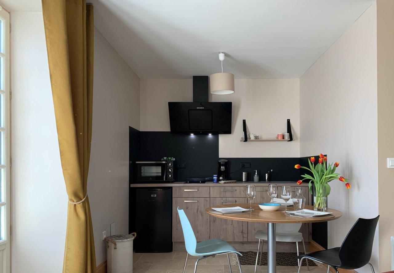 Studio En Ville Et Campagne ลูอองส์ ภายนอก รูปภาพ