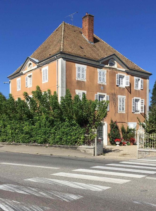 Studio En Ville Et Campagne ลูอองส์ ภายนอก รูปภาพ